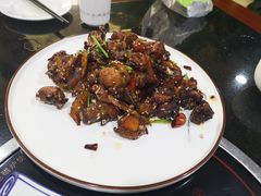 莱芜干炒鸡-雪野鱼头大王邢府公老店(雪野湖店)