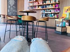 -星巴克(桂林国贸益华城店)