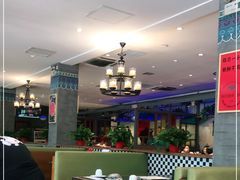 大堂-小牛海记潮汕牛肉店(永定路店)