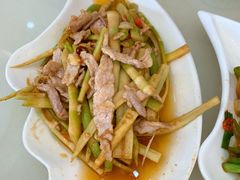 -覃记海鲜美食餐厅