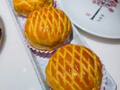 酥皮水牛奶菠萝包-陶陶居酒家(东方宝泰店)