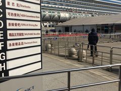 -吴淞口国际邮轮码头-停车场