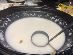-越百海海鲜蒸锅(乐山店)