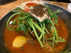 土豆排骨火锅-喇喇排骨火锅·传统韩式脊骨汤(望京西园总店)