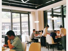 大堂-煲王粤菜餐厅(中侨中心店)