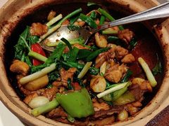 -八府香鸭·啫啫煲(华山路店)