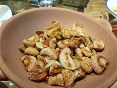 口蘑-恋湘小镇(纺织大厦店)