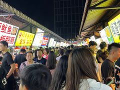 -大学城夜市