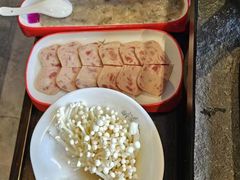 -醉董牛川派鲜肉自选火锅(烟台店)