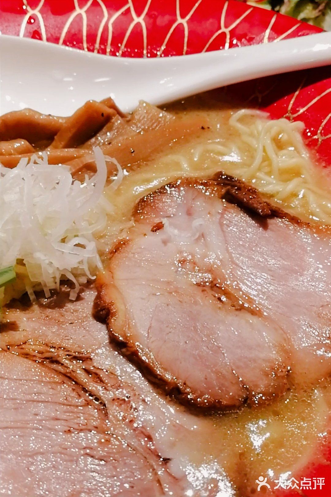 🍜温暖您的胃🍜 | 正宗东京浓厚豚骨🐷鱼介🐟风拉面