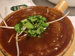 -鱼翅楼·津派砂锅鱼翅(水上公园店)