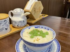 -蟹上黄·蟹黄面·江南糖水(人民广场店)