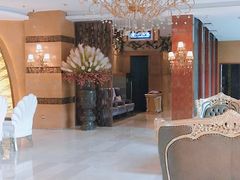 -碧涛阁·泡泡海洋·汤泉洗浴(王府花园店)