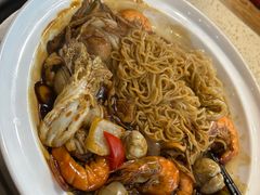 -船梆煮•蒸汽海鲜·炉火烤肉(五四广场店)