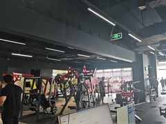 -瑞力健身(解放数创广场店)