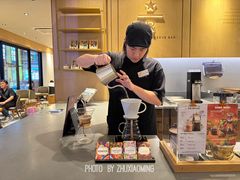 -星巴克臻选(金桥国际店)