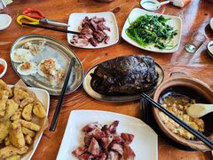 -御霞苑泥烩鸡休闲农庄