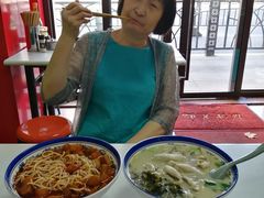-明呈黄鱼面馆(斜土路店)