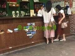 -香巴拉云南餐厅(华莱坞店)