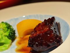 -浅深(世茂滨江精品店)