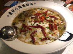 -江渔儿酸菜鱼(奥园广场金发购物中心店)