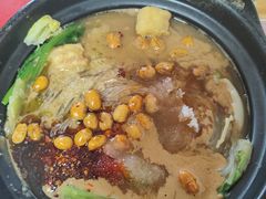 -春艳砂锅居(新玛特店)