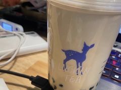 小陨石大红袍厚乳-瑞幸咖啡(临海市银泰城店)