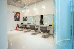 -In Style Hair Salon