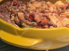 -多嘴超级肉蟹煲(蕾莎店)