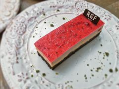 -RGF(巨鹿路店)