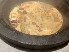 土鸡菌汤锅-芸山季·云南野生菌火锅(宝能环球汇店)
