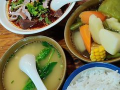 -朱大嘴肥肠血旺(福字街店)