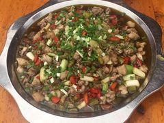 -廖哥泡椒兔(峨眉店)