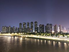 -南京眼步行桥