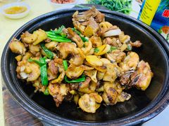 -胡须佬鸡煲四季火锅(龙珠大道店)