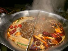 -湊湊火锅·茶憩(新中关购物中心店)
