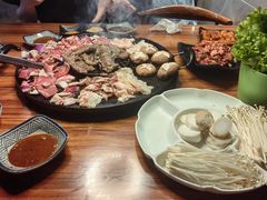 -牛友地炉烤肉(毓菁华花园店)
