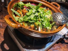 -胡须佬鸡煲四季火锅(海雅缤纷城店)