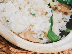 -华记煲仔华·煲仔饭(市桥易发店)