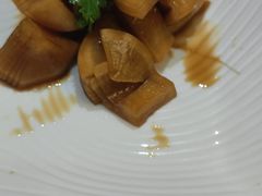 -鹏城人家海鲜酒家·23年老字号(较场尾店)