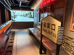 -东口码头·烧鸽子·鱼头泡饼·地方菜(金鹰悦城店)