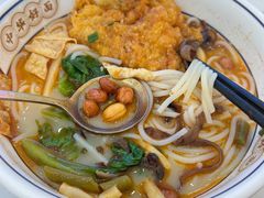 炸蛋螺蛳粉-弘束束柳州深巷螺蛳粉(珠江路店)