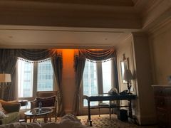 -广州富力丽思卡尔顿酒店