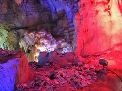 -泰安地下龙宫景区