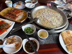 -老来福·非遗酸汤兔(凯旋路店)