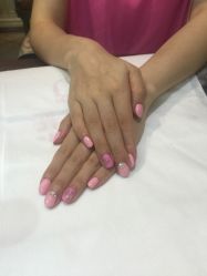 -孔雀手美甲美睫护理