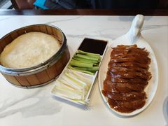 -梅利汴京烤鸭•开封豫菜地标店(东大街店)
