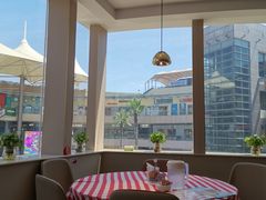 靠窗位-西贝莜面村(上海百联西郊店)