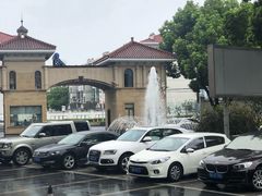 -维也纳酒店(上海虹桥枢纽松江新桥店)