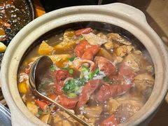 豆腐肥肠煲-蜜桃餐厅·伴山(海岸城店)